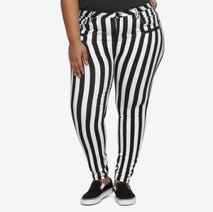 Hot Topic striped high rise jeans